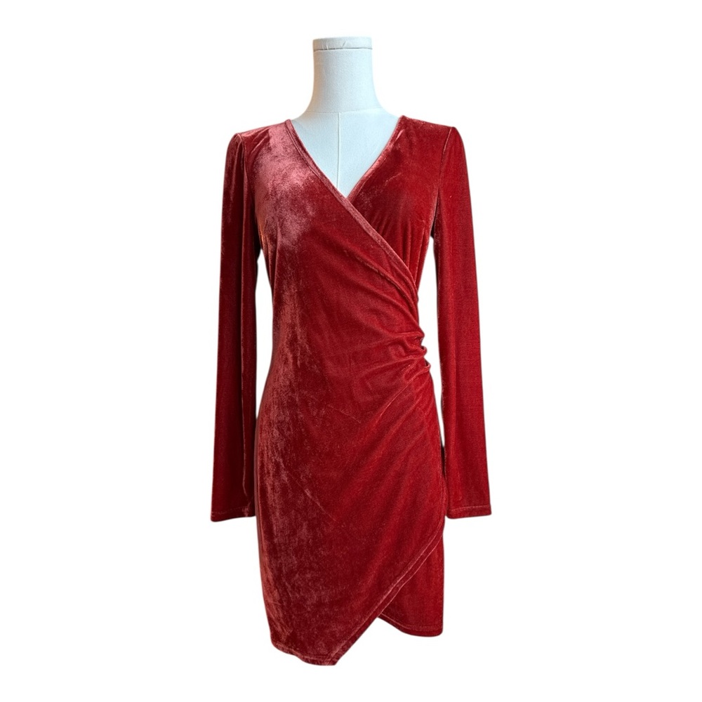 TD5 velvet wrap dress with long sleeves size small